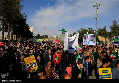 راهپیمایی چهلمین سالگرد پیروزی انقلاب اسلامی ایران در بیرجند