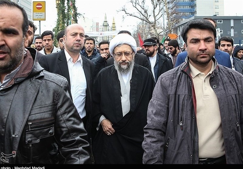 راهپیمایی 22 بهمن 97|رئیس قوه‌قضاییه: مردم نشان دادند تسلیم فشارها و تهدیدها نمی‌شوند