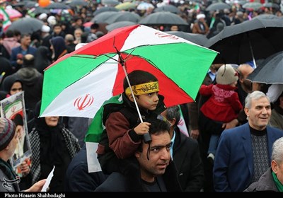 گفت‌وگو| حضور پرشور در راهپمایی 22 بهمن موجب ارتقاء امنیت ملی کشور می‌شود