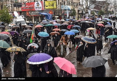 راهپیمایی چهلمین سالگرد پیروزی انقلاب اسلامی ایران در رشت 