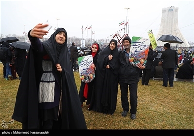 تصاویر منتخب از چهلمین سالگرد پیروزی انقلاب اسلامی ایران