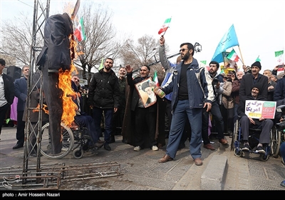 راهپیمایی چهلمین سالگرد پیروزی انقلاب اسلامی ایران در قزوین 