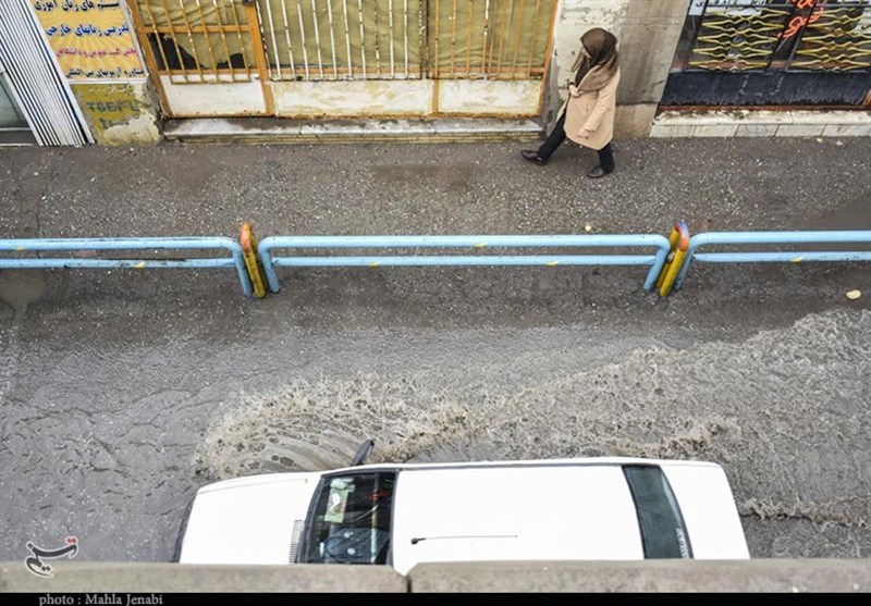 آبگرفتگی در سطح معابر شهر کرمان به روایت تصویر
