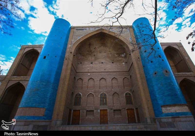 Mausoleum of Sheikh Shahab-Ed-Din Ahari