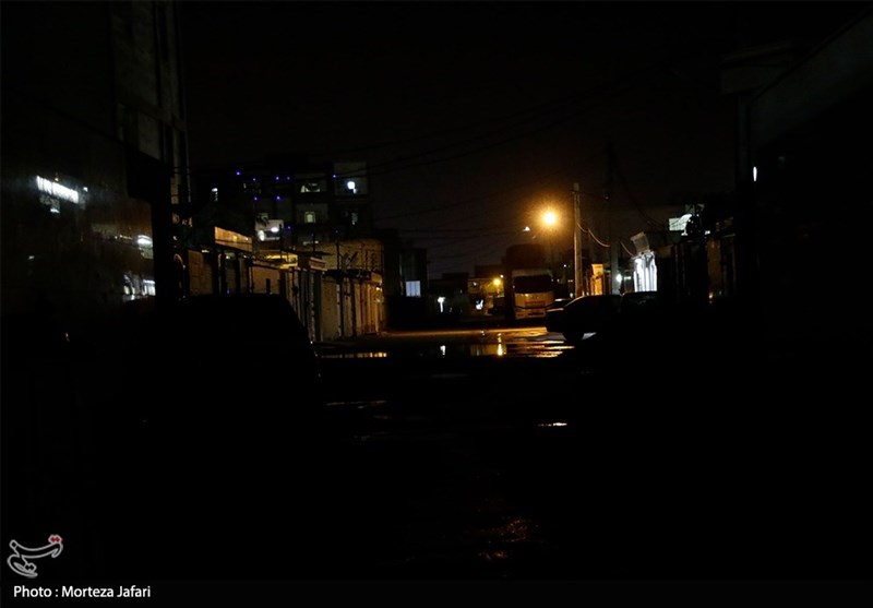جاده‌های آذربایجان‌غربی در تاریکی/آیا روشنایی محورهای مواصلاتی تامین می‌شود؟