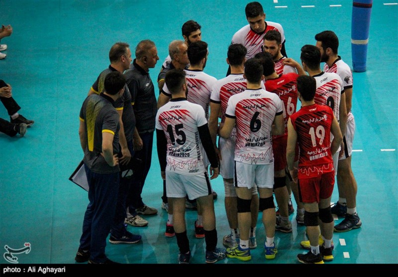 لیگ برتر والیبال| شهرداری ارومیه به‌دنبال کسب هفتمین پیروزی با پیمان اکبری