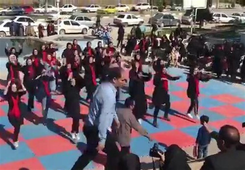 واکنش خانواده‌‌های ‌شهدا به جشنواره ضدارزشی رقص در قصرشیرین؛ ‌مدیرکل ورزش ‌کرمانشاه عزل شود