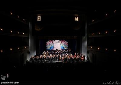 ارکستر سمفونیک تهران در سومین شب سی‌ و چهارمین جشنواره موسیقی فجر