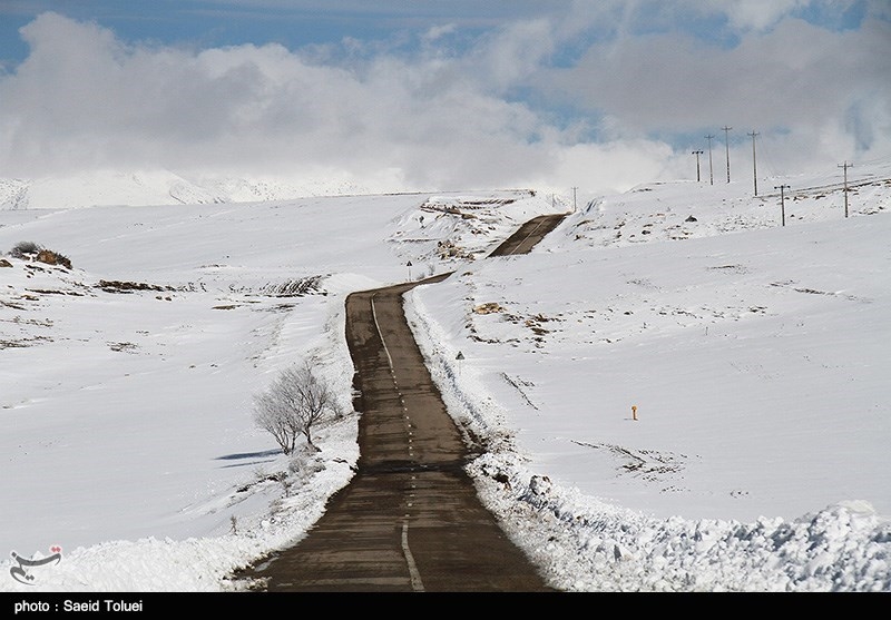 بارش برف در جاده‌های 4 استان
