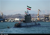 پهلوگیری ناوگروه‌های استراتژیک ارتش در منطقه سوم دریایی/ ایران در ساخت زیردریایی راه 100 ساله را 30 ساله پیمود + فیلم