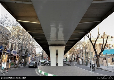 پل ابوسعید -تقاطع خیابان وحدت اسلامی و پانزده خرداد 
