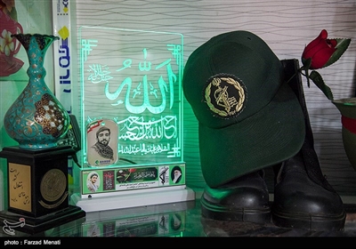 شهید محسن حججی ۱۸ مرداد‌ماه به‌دست نیروهای تکفیری داعش در سوریه به درجه رفیع شهادت نائل شد. 