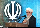حجت الاسلام محمدی گلپایگانی: مسیر انقلاب اسلامی را با اقتدار پیش می‌بریم