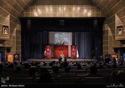 سخنرانی حسن عباسی استاد دانشگاه در محفل هم اندیشی سینمای انقلا