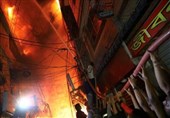 Blaze Rips through 1,000 Shanties in Bangladeshi Capital