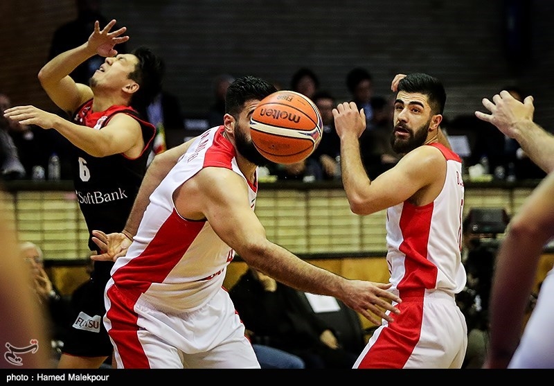 حاشیه بسکتبال ایران-استرالیا| حضور همبازی مایکل جردن روی نیمکت استرالیا