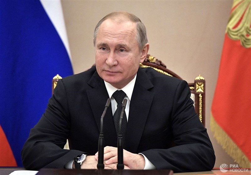 پوتین فرمان تعلیق پیمان منع موشک‌های هسته‌ای میان‌برد را امضا کرد