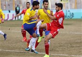 لیگ برتر فوتبال| تساوی یک نیمه‌ای نفت مسجدسلیمان و پرسپولیس