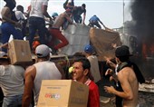 آمریکا به بهانه کمک‌های انسانی تحریم‌های جدیدی علیه ونزوئلا وضع کرد