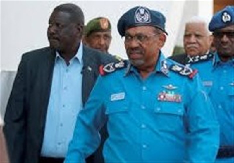 قبضه البشیر بر حزب کنگره حاکم بعد از ارتش سودان