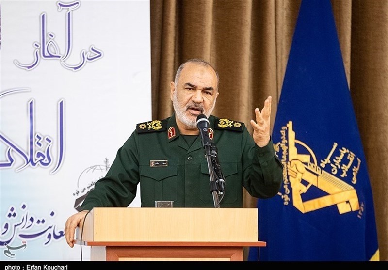 No US, Israeli Commander to Remain Safe if Iranians Threatened: Gen. Salami