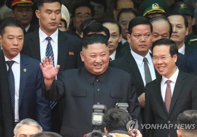ورود رهبر کره شمالی با مرسدس ضدگلوله به هتل ملینا + تصویر