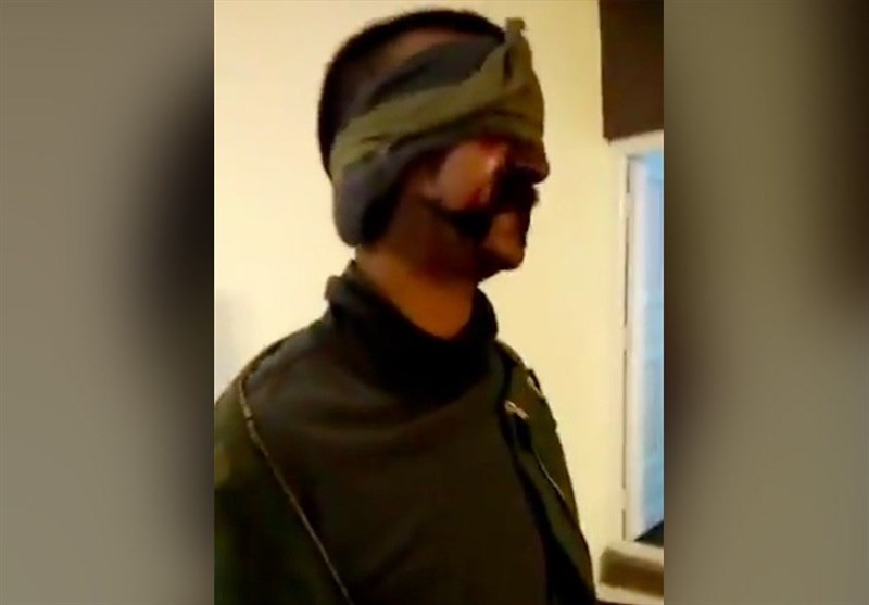 Pakistan Releases Video Showing India&apos;s Injured Pilot in Its Custody