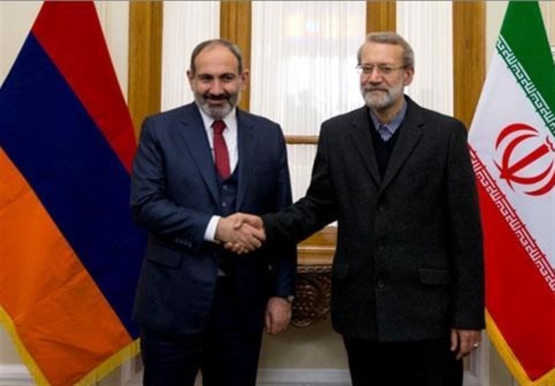 لاریجانی: ایران هیچ محدودیتی برای توسعه همکاری‌ها با ارمنستان قائل نیست