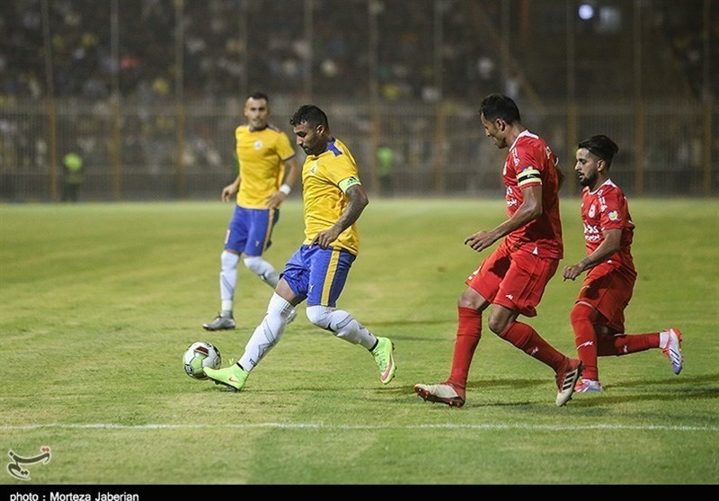 اصفهان| میداوودی: داور روی بازی ما تأثیر گذاشت
