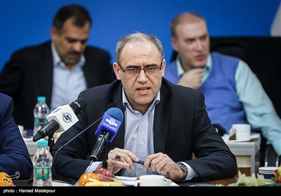 سخنرانی سیاوش امیرمُکری مدیرعامل جدید شرکت فرودگاه‌ها و ناوبری هوایی ایران در مراسم تودیع و معارفه