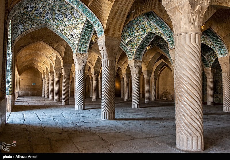 تلفیق مذهب و هنر در مساجد تاریخی؛ تور گردشگری مذهبی در 10 مسجد شیراز برگزار می‌شود‌