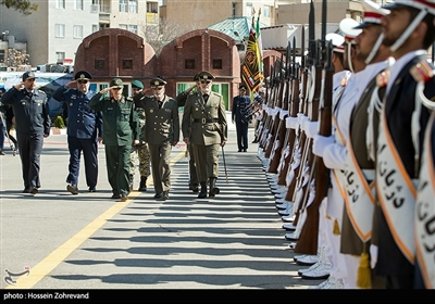 سان دیدن از سرلشکر باقری رئیس ستاد کل نیروهای مسلح ، سرلشکر موسوی فرمانده کل ارتش و امیر ولی‌وند زمانی فرمانده دانشگاه فرماندهی و ستاد ارتش از نیروهای مستقر در میدان صبحگاه دانشگاه دافوس