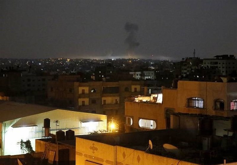 شهادت یک فلسطینی به ضرب گلوله نظامیان صهیونیست در غزه/حملات هوایی رژیم صهیونیستی به جنوب غزه