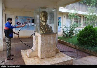 مجسمه حافظ اسد رییس جمهور فقید سوریه