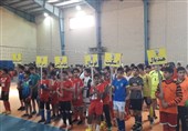 المپیاد ورزشی بوشهر با شرکت 21 تیم آغاز شد