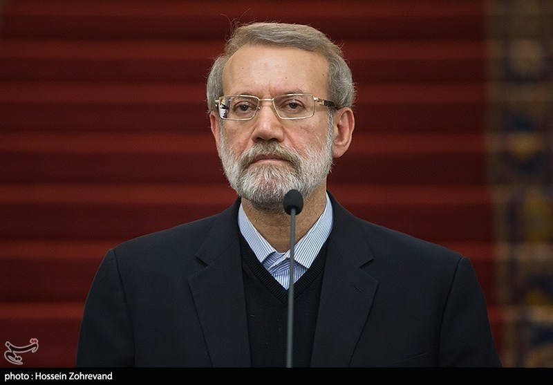لاریجانی: ایران طبق برجام غنی سازی اورانیوم را ادامه می‌دهد