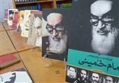 اهواز| محصولات فرهنگی با محوریت امام راحل تولید شود