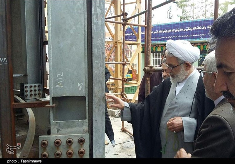 دادستان کل کشور از محل ساخت گنبد امام حسین(ع) در کرمان بازدید کرد + تصاویر