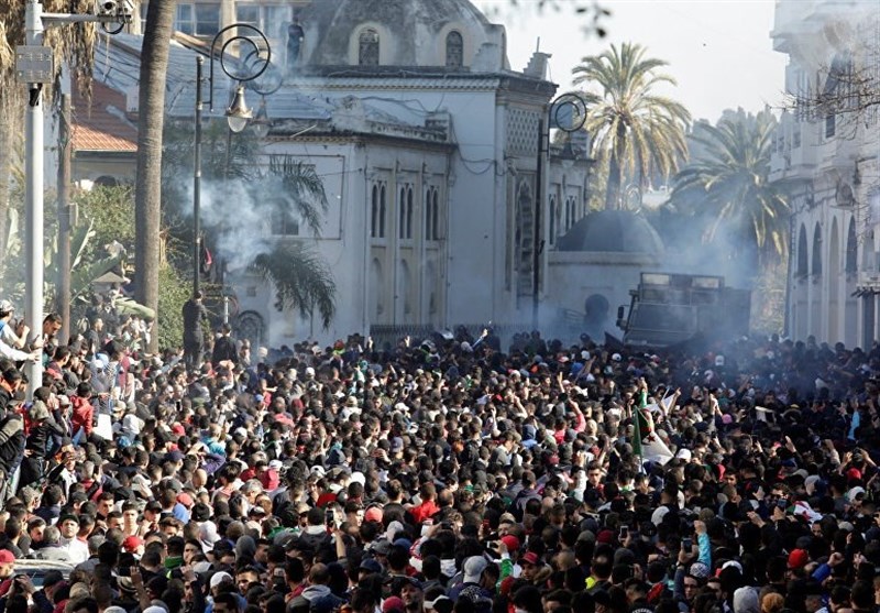 راه برون‌رفت الجزایر داخلی است