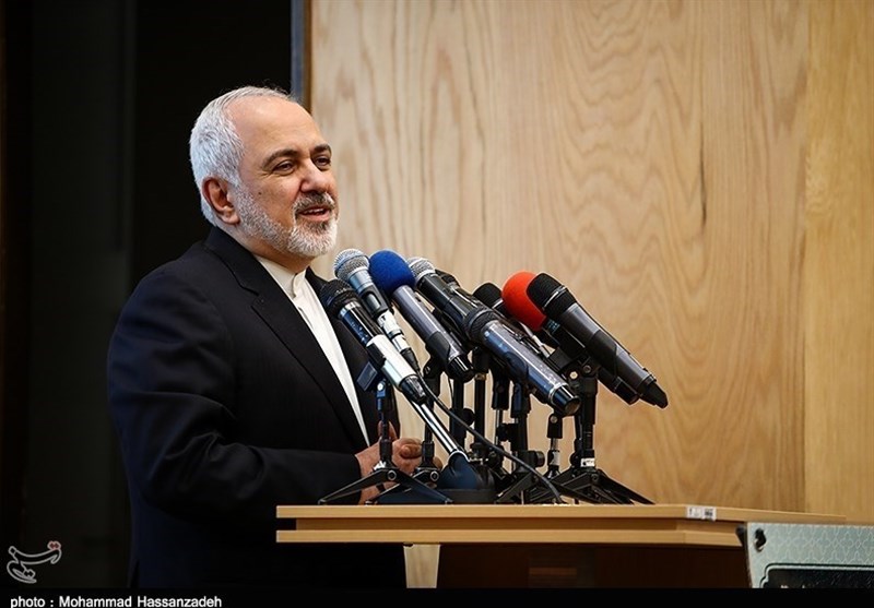 Zarif Urges Plan to Ditch US Dollar in Iran’s Foreign Trade