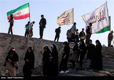 حضور کاروان راهیان نور در مناطق عملیاتی هشت سال دفاع مقدس 