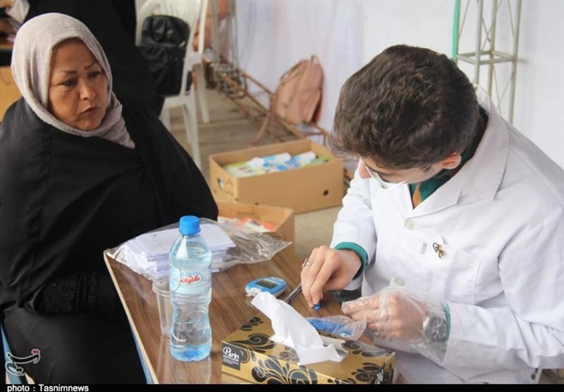 پزشکان اصفهانی به کمک سیل‌زدگان شتافتند