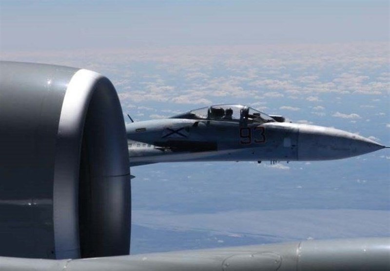 رهگیری دو جنگنده آمریکایی و انگلیسی از سوی یک جنگنده روسی بر فراز دریای بارنتس
