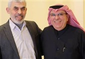 دیدار سفیر قطر با یحیی‌السنوار در غزه/ شهادت یک فلسطینی در «سلفیت»