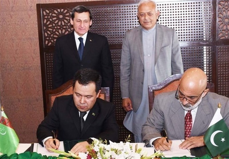 پاکستان و ترکمنستان معاهده نهایی خط انتقال گاز تاپی را امضا کردند