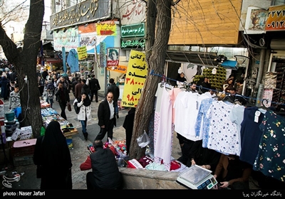 Shoppers Swarms Tajrish in North Tehran ahead of Nowruz