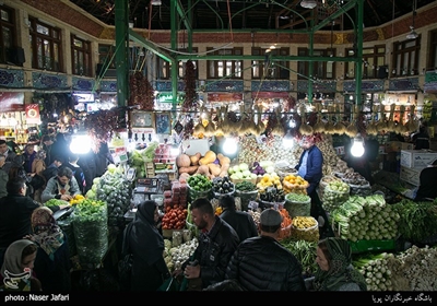 Shoppers Swarm Tajrish in North Tehran ahead of Nowruz