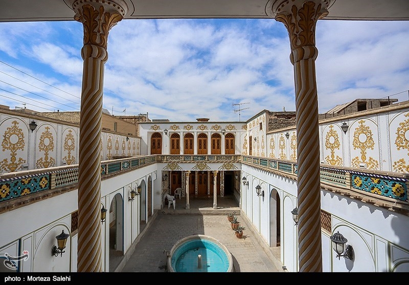 Angurestan-e Malek Historical House in Iran&apos;s Isfahan