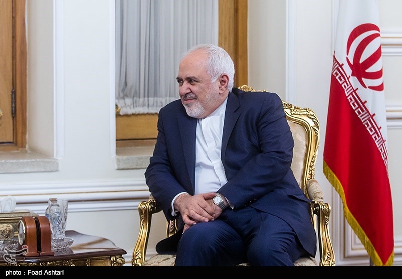 ظریف: اقدامات ایران در چارچوب برجام است/ فرصت 1+4 رو به اتمام است