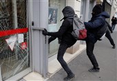 پلیس فرانسه مانع از تظاهرات جلیقه زردها شد